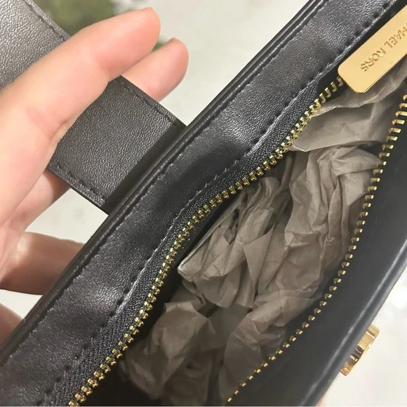 Michael Kors Black Gold Chain Shoulder Bag - Picture 5 of 7